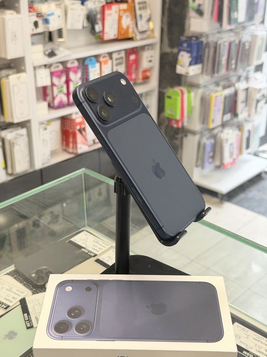 Apple iPhone 17 Pro Max 512GB Blue