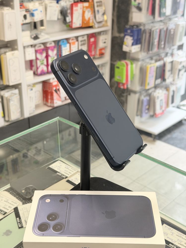 Apple iPhone 17 Pro Max 512GB Blue