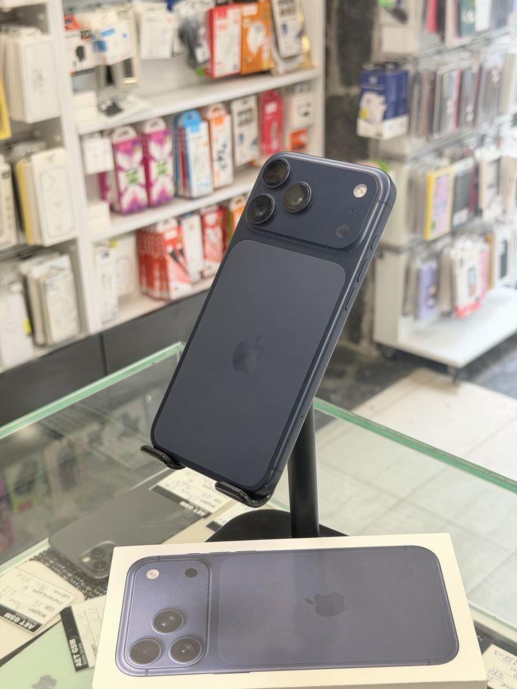 Apple iPhone 17 Pro Max 512GB Blue