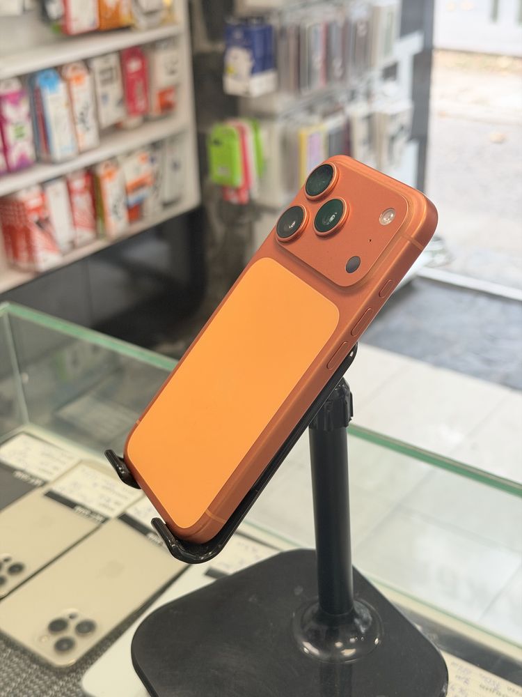 Apple iPhone 17 Pro 1Tb Orange