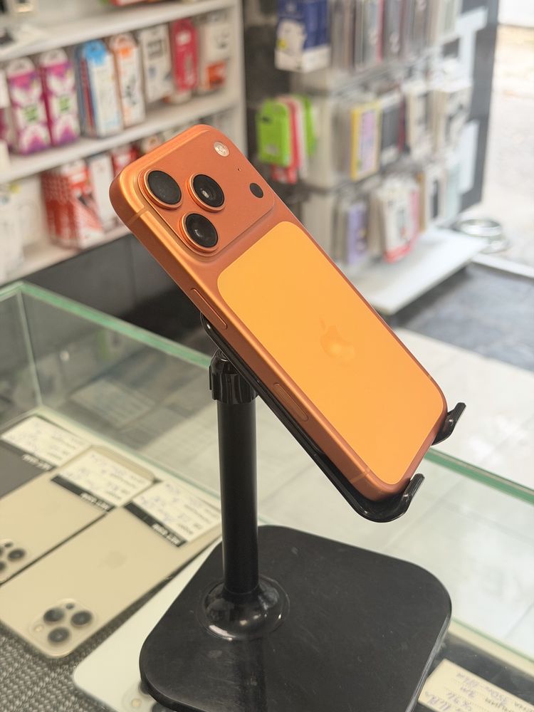 Apple iPhone 17 Pro 1Tb Orange