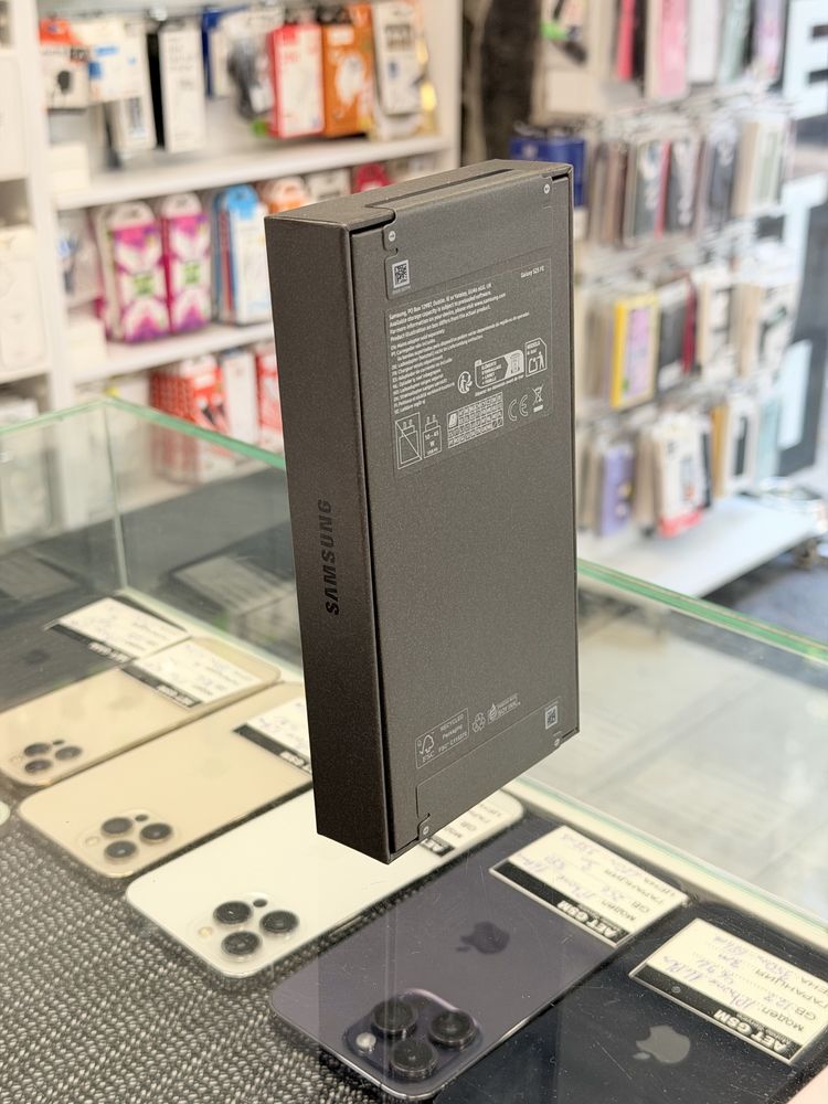 Samsung S25 FE 128GB Black Чисто Нов!