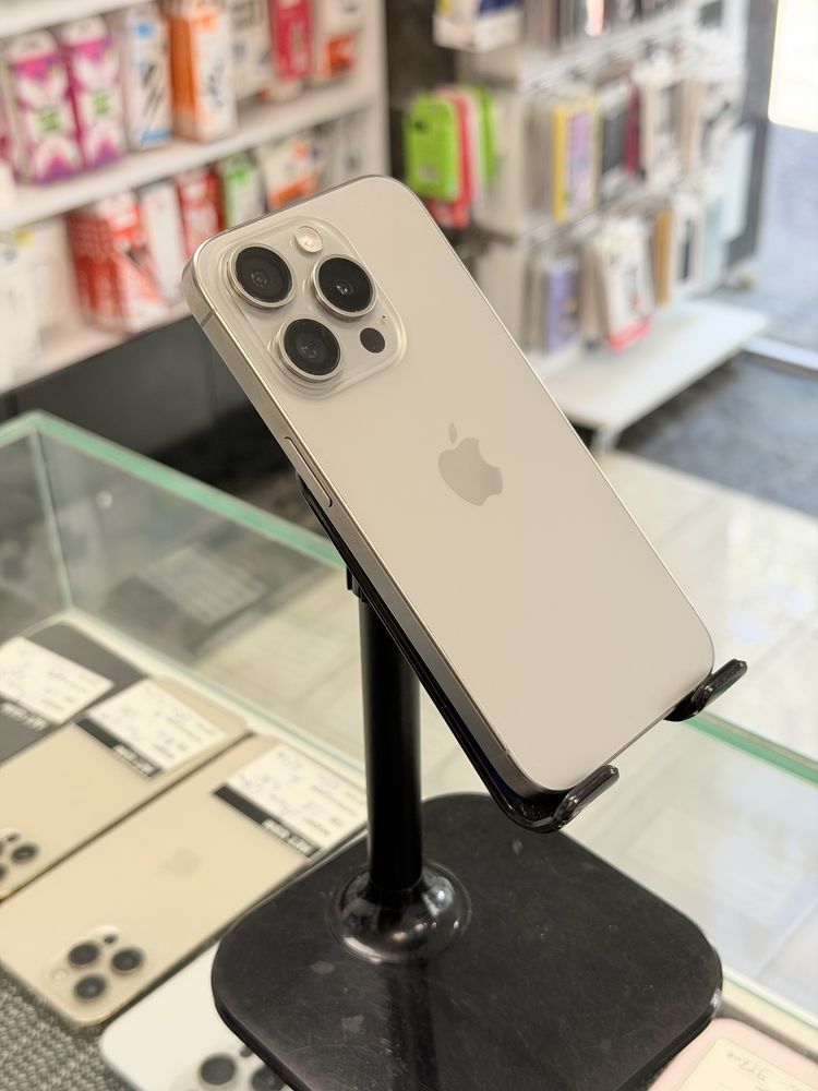 Apple iPhone 15 Pro 128Gb Natural Titanium