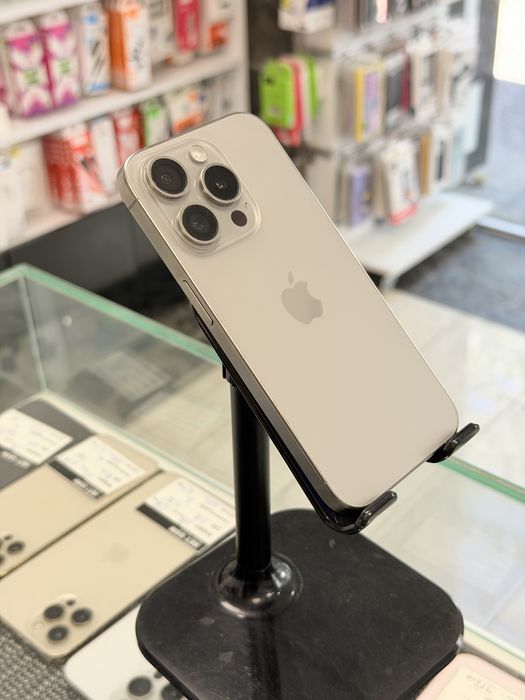 Apple iPhone 15 Pro 128Gb Natural Titanium