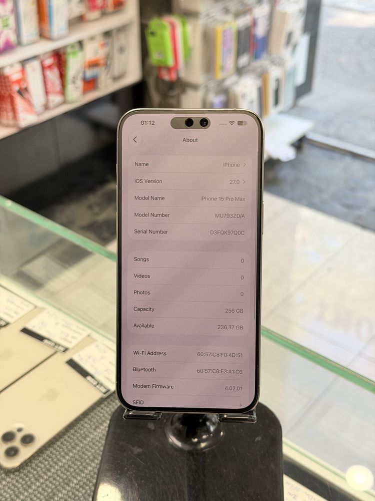 Apple iPhone 15 Pro Max 256GB Natural Titanium