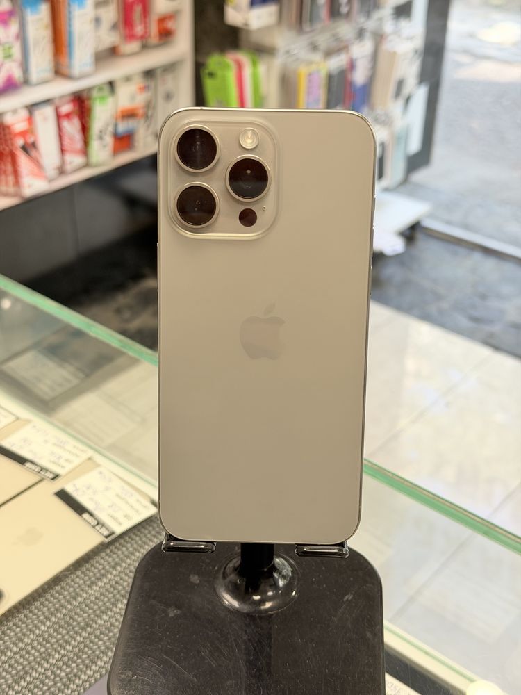 Apple iPhone 15 Pro Max 256GB Natural Titanium