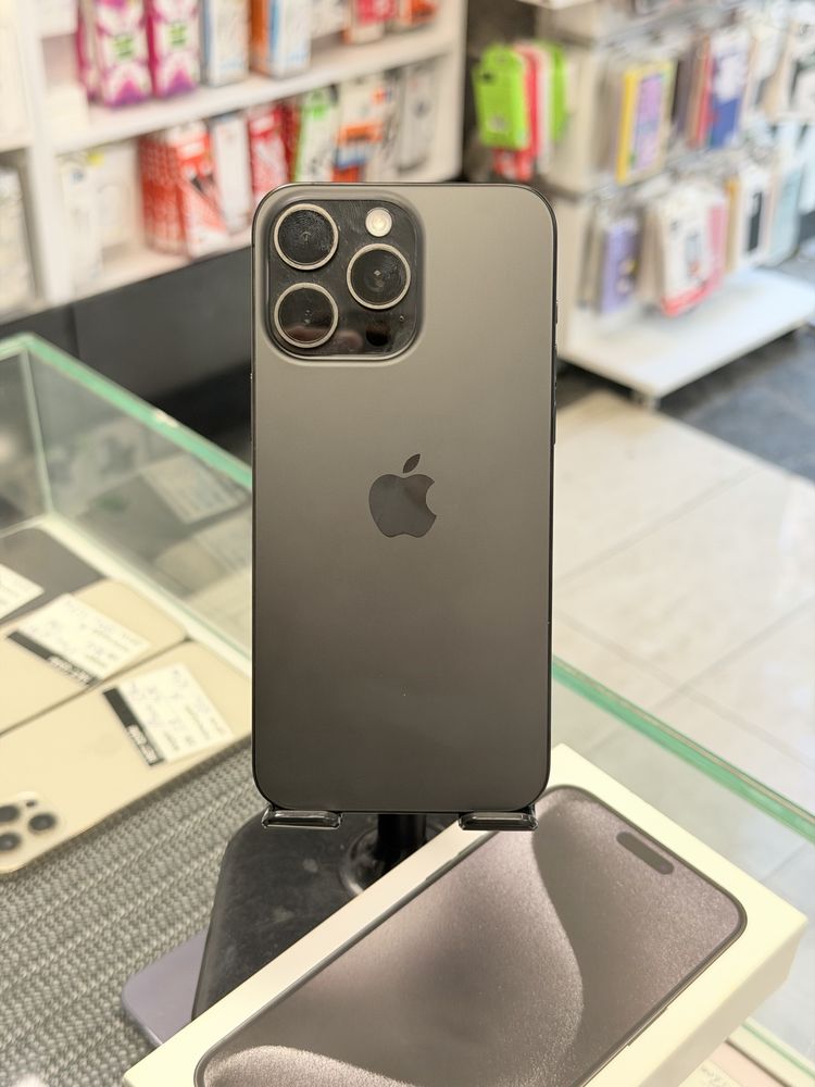 Apple iPhone 15 Pro Max 256GB Black Titanium