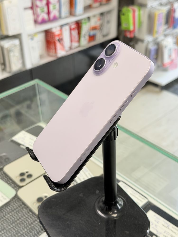 Apple iPhone 17 256GB Lavender
