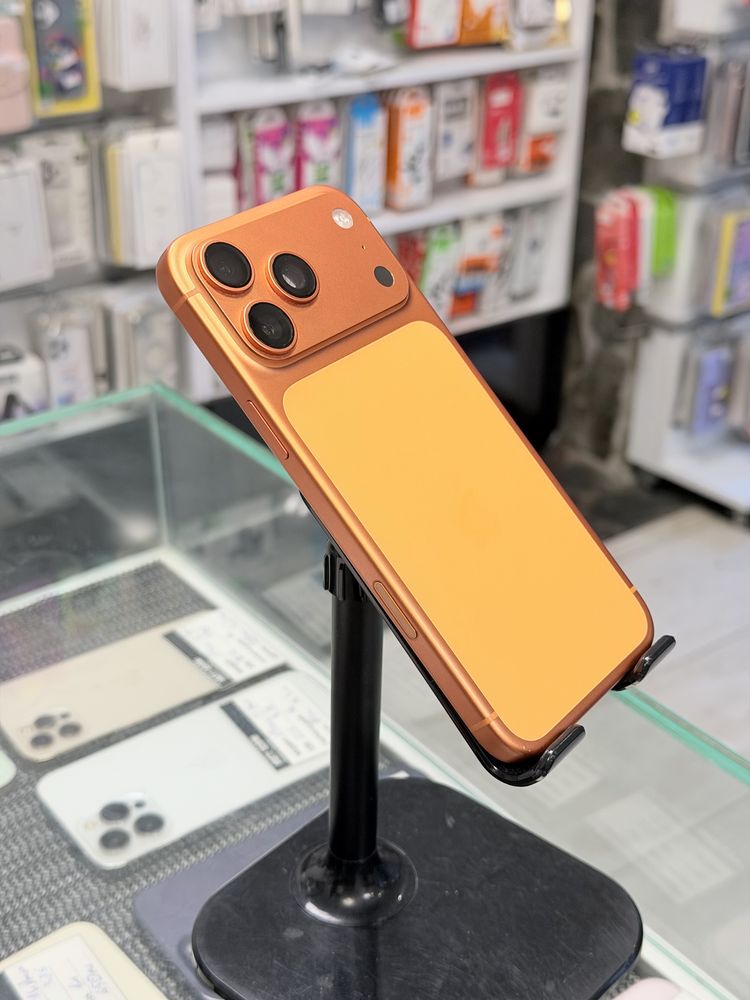 Apple iPhone 17 Pro Max 256GB Cosmic Orange