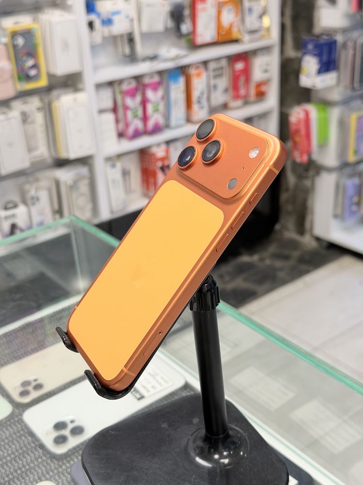 Apple iPhone 17 Pro Max 256GB Cosmic Orange