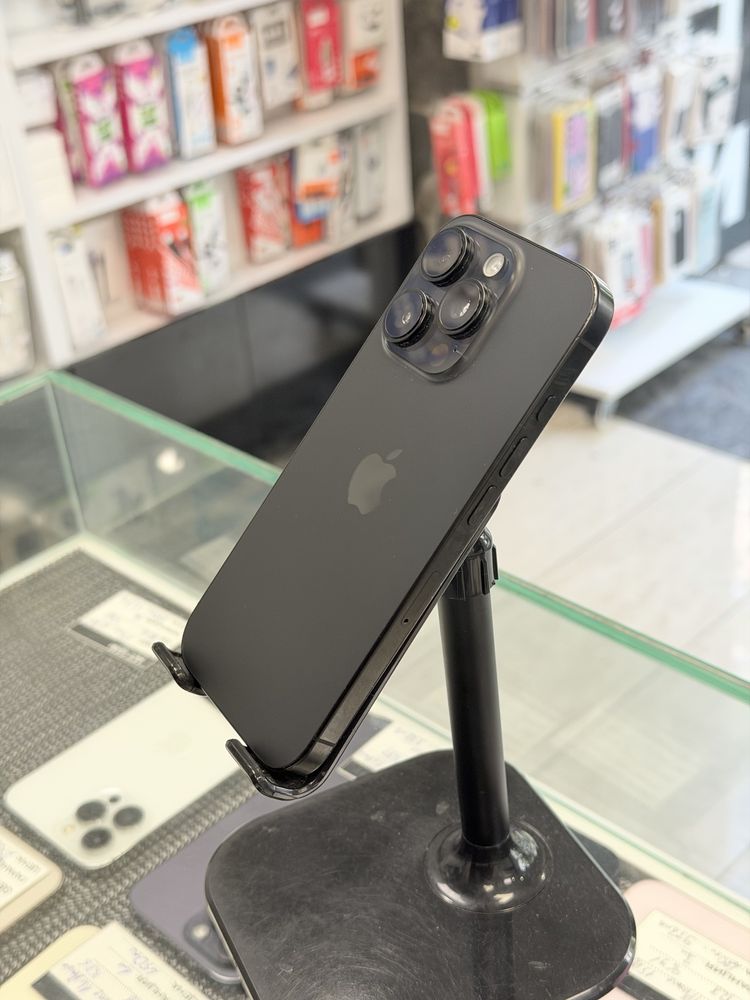Apple iPhone 16 Pro 256GB Black Titanium