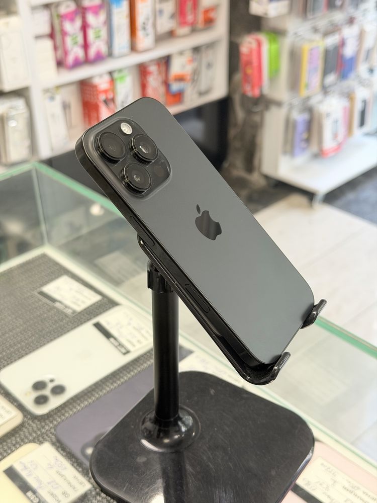 Apple iPhone 16 Pro 256GB Black Titanium