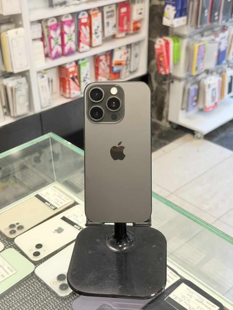 Apple iPhone 16 Pro 128GB Black Titanium