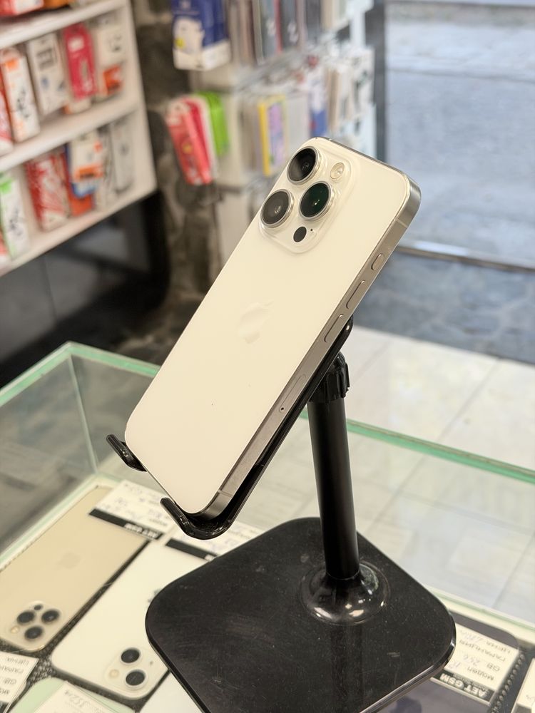 Apple iPhone 15 Pro 128GB White