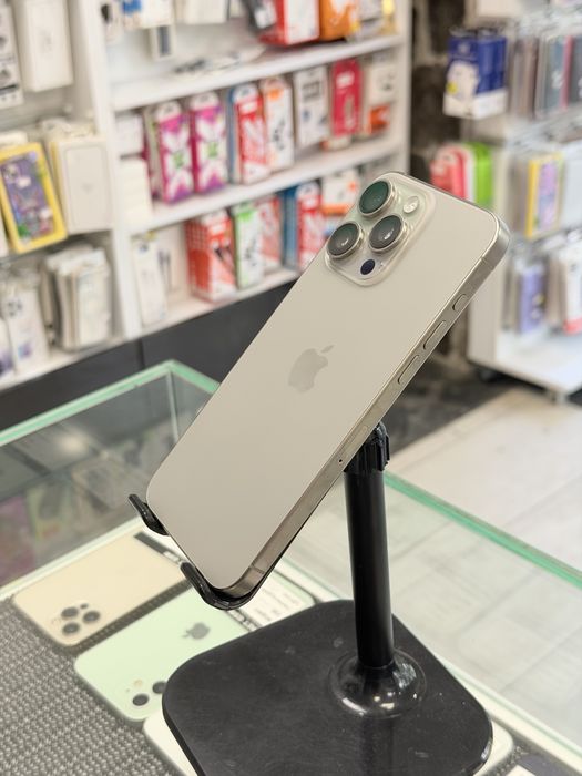 Apple iPhone 15 Pro Max 256GB Natural Titanium